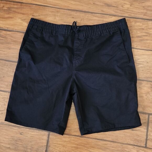 Volcom Other - Volcom men's XXL drawstring waist black shorts